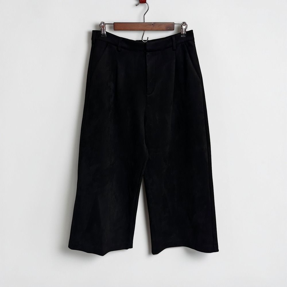 A Loves A Velvet Wide Leg Cropped Pants High Rise Size 12 Black Pleated Trousers - Picture 3 of 8